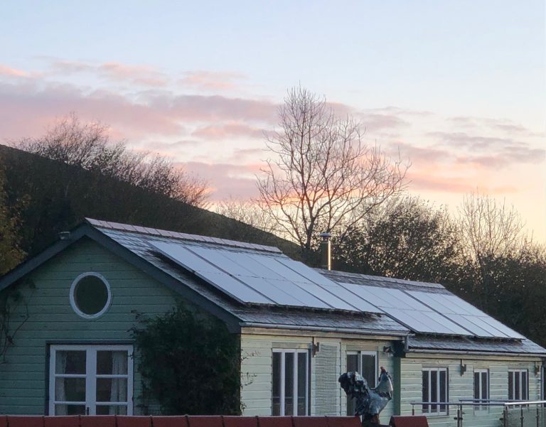 Starcombe Cabin 768x601